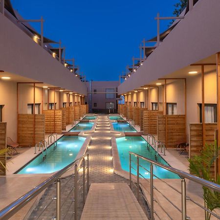 Golden Bee Lifestyle Hotel Stalís Ngoại thất bức ảnh