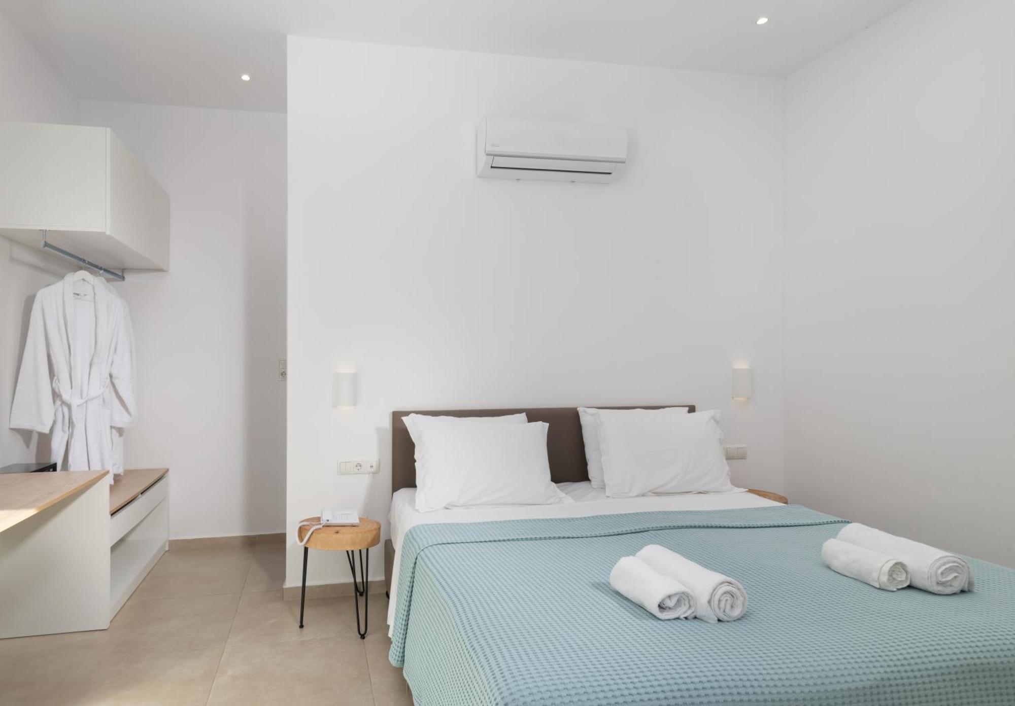 Golden Bee Lifestyle Hotel Stalís Ngoại thất bức ảnh