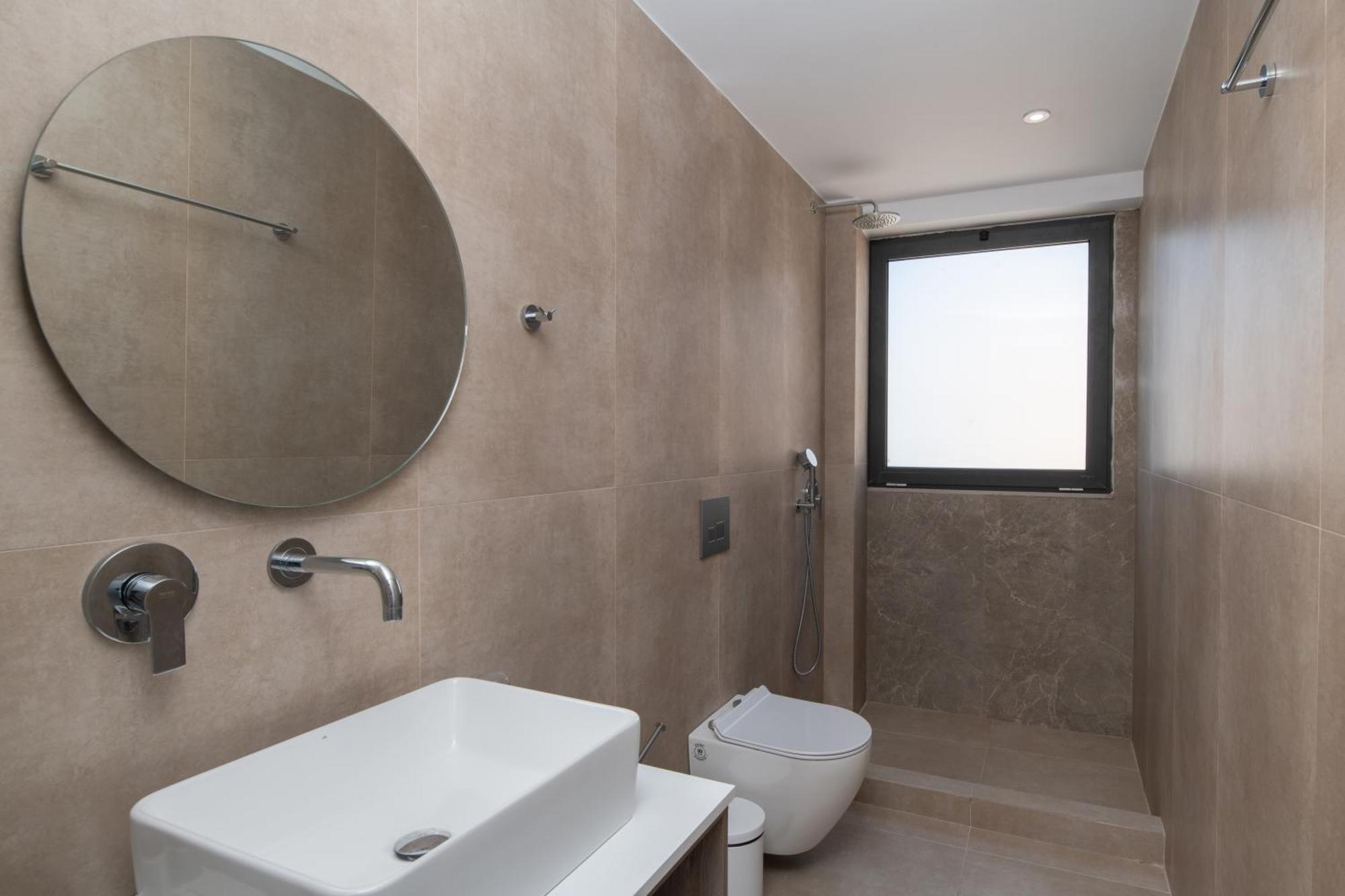Golden Bee Lifestyle Hotel Stalís Ngoại thất bức ảnh