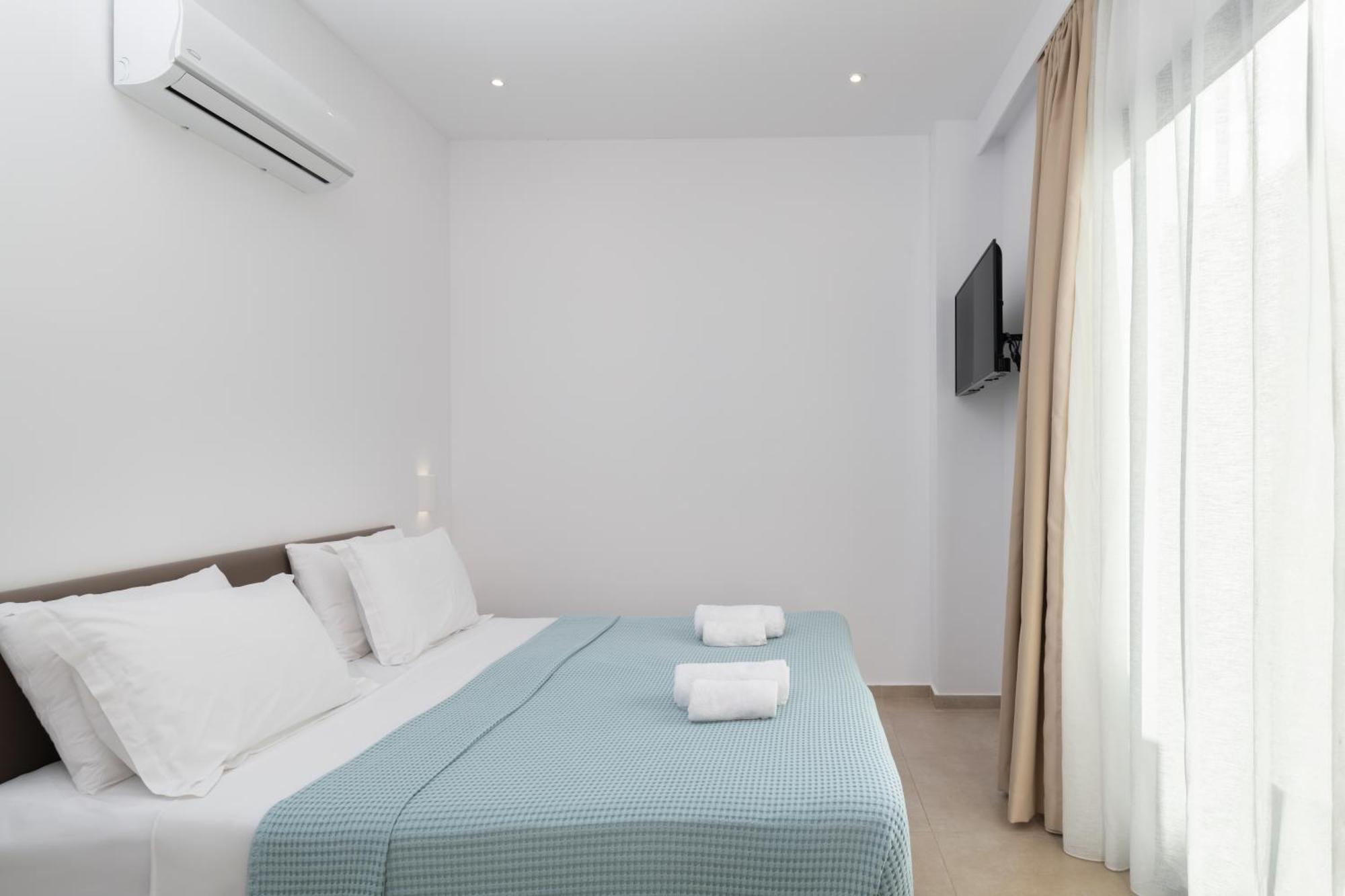 Golden Bee Lifestyle Hotel Stalís Ngoại thất bức ảnh